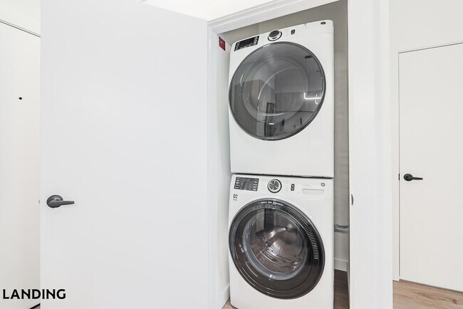 Photo - 2623 Keene St Unit 529
