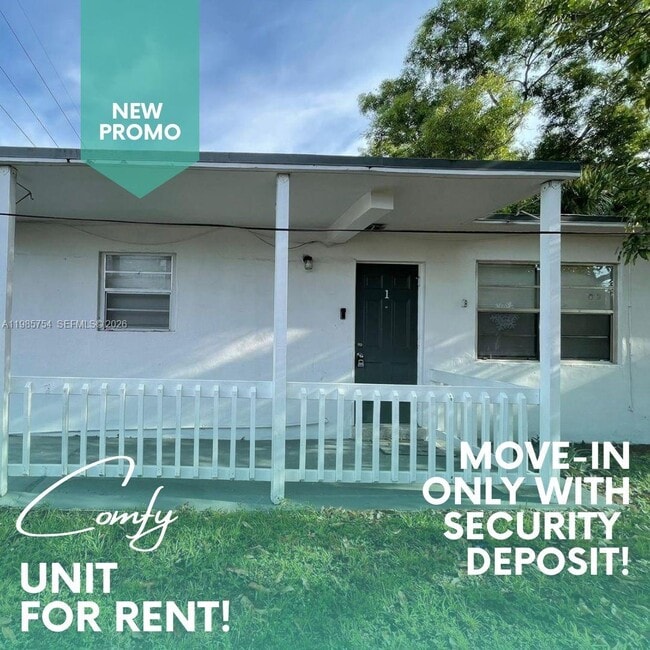 Building Photo - 700 NW 15th Ave Unit 2