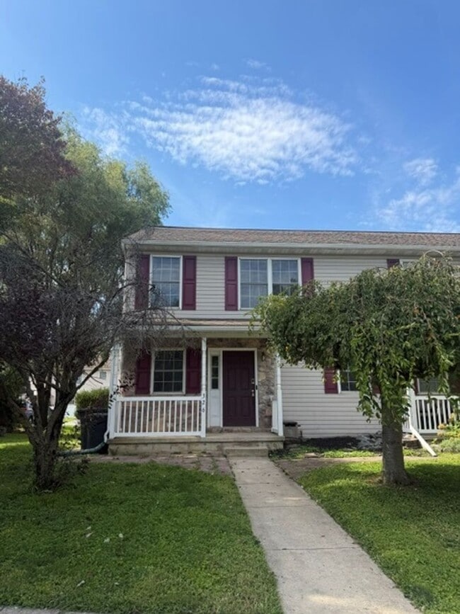 Building Photo - 326 Elmshire Dr