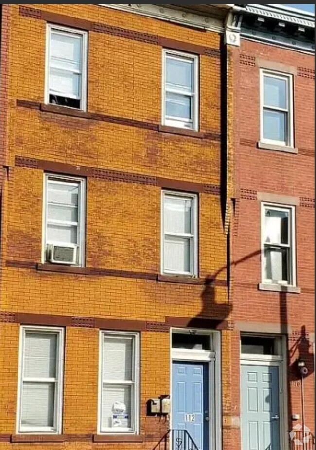 Building Photo - 110 N Stockton St Unit 2 Rental