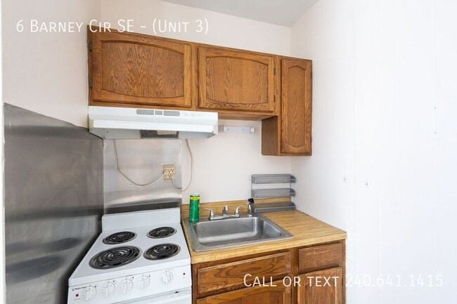 Photo - 6 Barney Cir SE Unit ( 3)