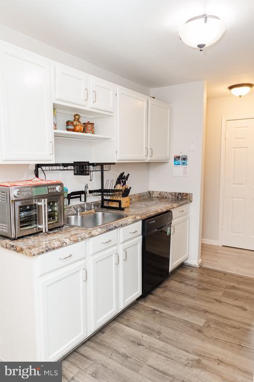 Photo - 9576 Jayhawk Terrace