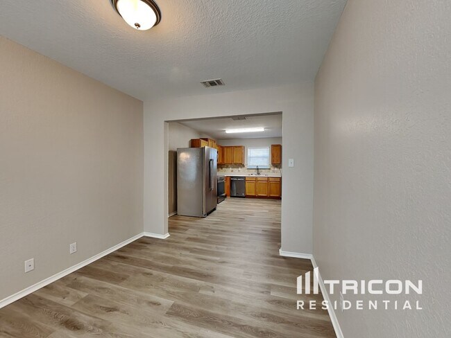 Photo - 9603 Kennebec Way