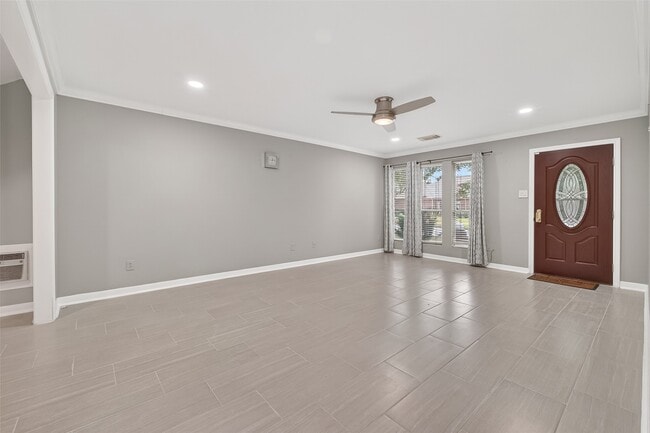 Photo - 20018 Beechview Ln