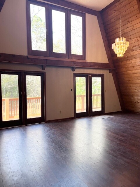 Photo - 2865 Old Thomson Rd