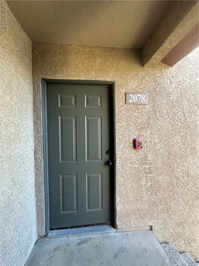 Building Photo - 8000 W Badura Ave Unit 2078