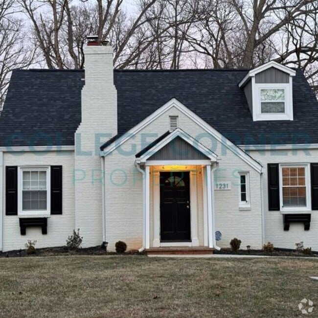 Building Photo - 1231 Brookwood Dr Rental