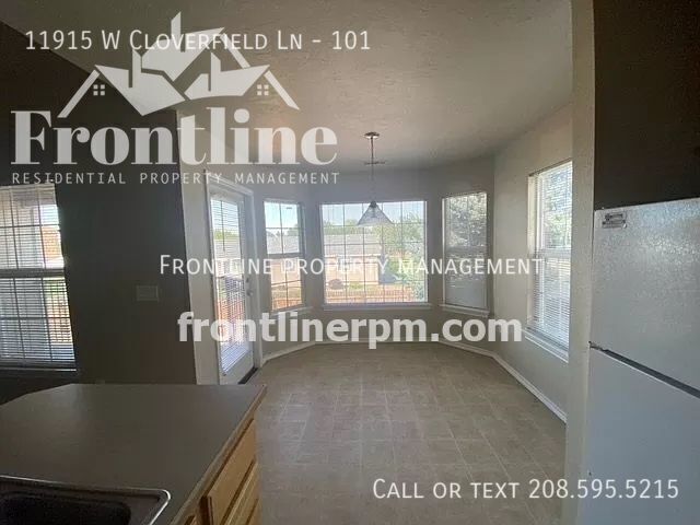 Photo - 11915 W Cloverfield Ln Unidad 101
