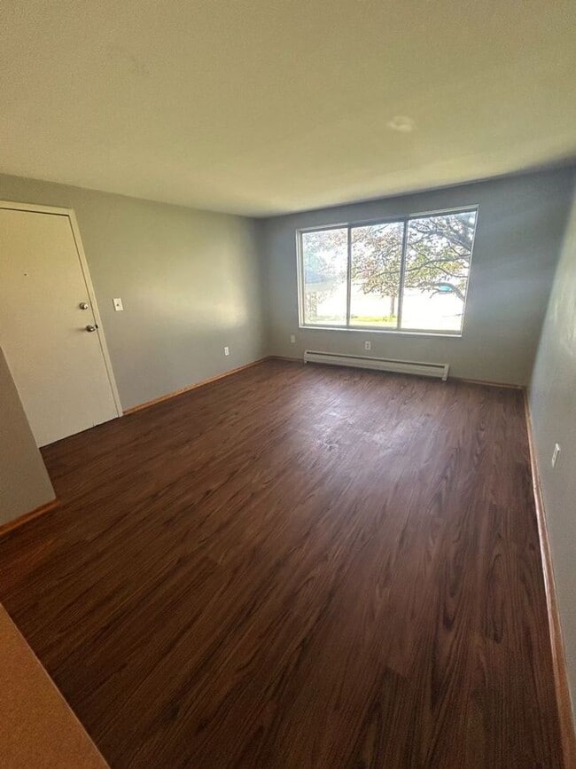 Cedarwood Apartments