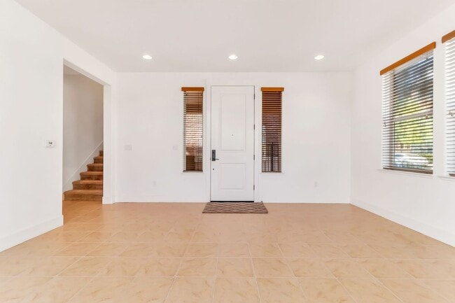 Photo - 1433 Freeman Ln