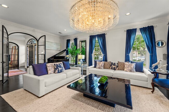 Photo - 5305 Fieldwood Dr
