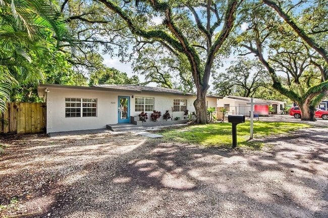 Photo - 1509 SW 32nd Ct