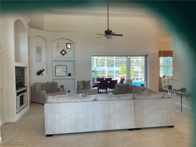 Photo - 2605 Beach Pkwy W