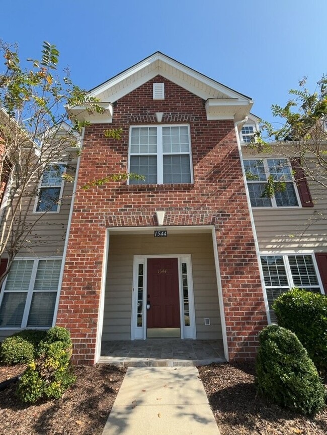 Photo - 1544 Oxborough Cir