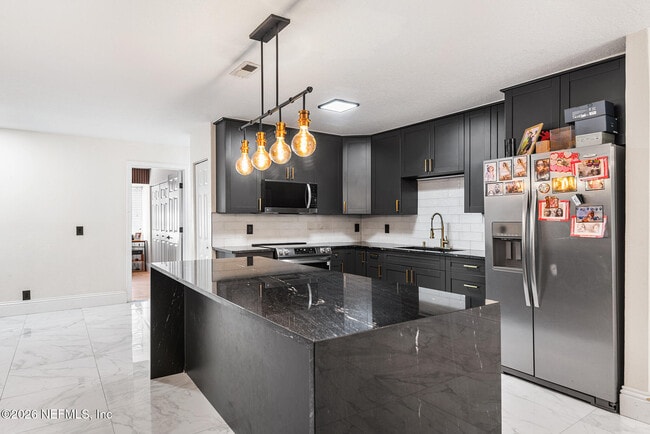 Building Photo - 8880 Old Kings Rd S Unit 120