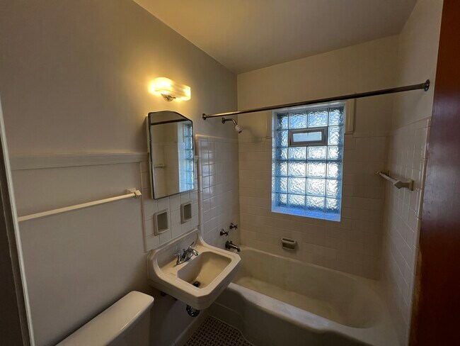 Bathroom, Shower Over Tub - 6028 W Vliet St Unit 3