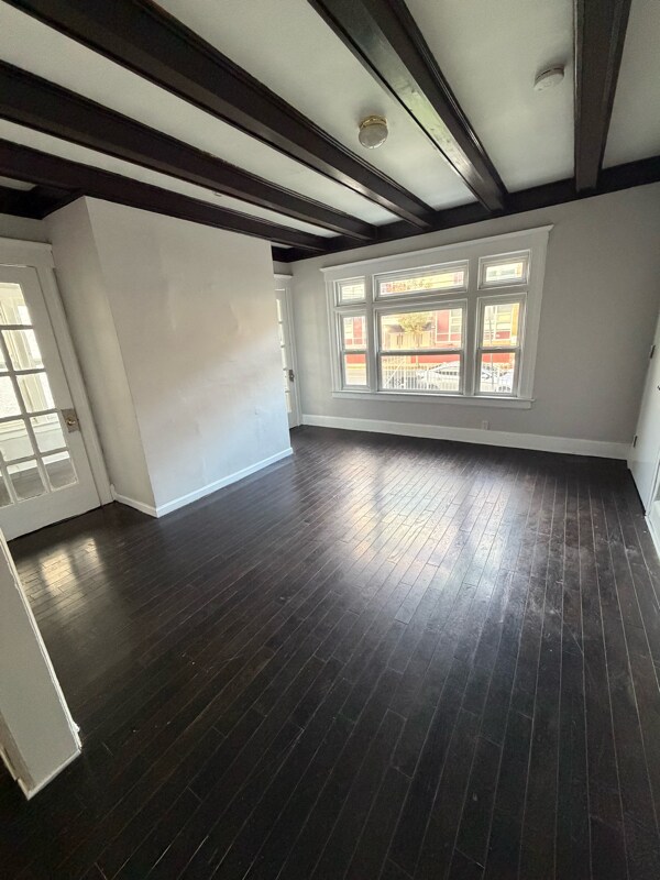 Photo - 691 Elizabeth Ave