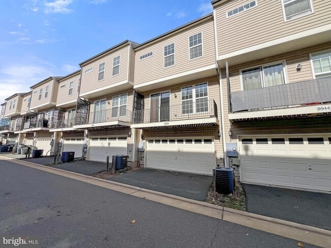 Photo - 8942 Dahlgren Ridge Rd