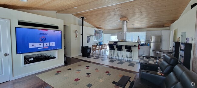 Building Photo - 34234 Oregon Shores Dr Rental
