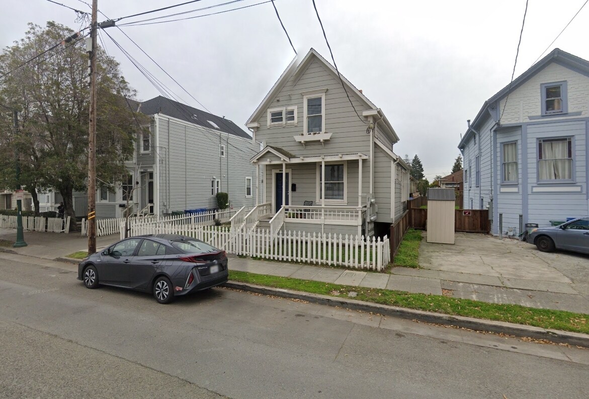 Photo - 2236 Encinal Ave