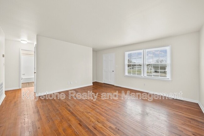 109 Holley Dr Unit B