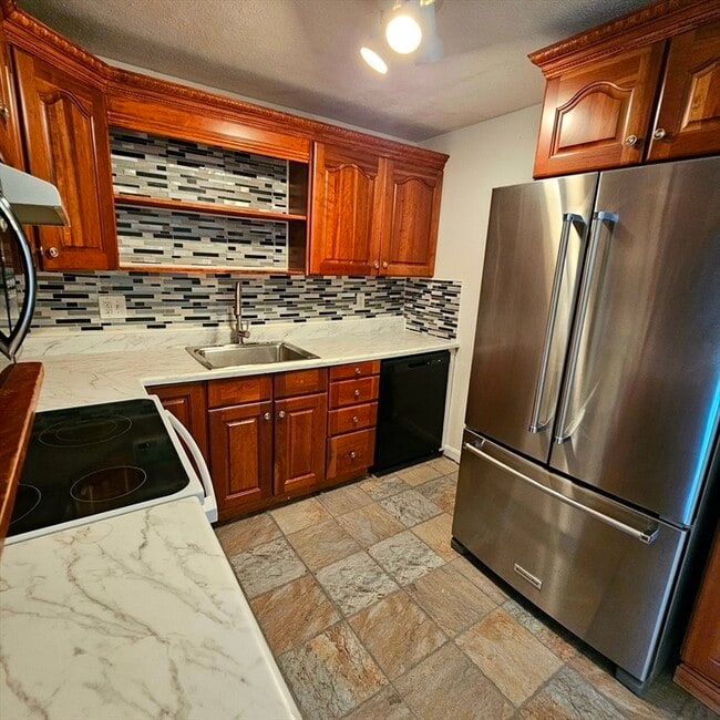 Photo - 245 Boston Post Rd Unit 7