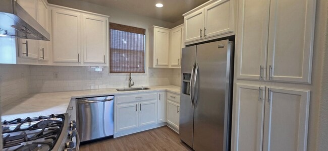 Photo - 845 Bronze Ln