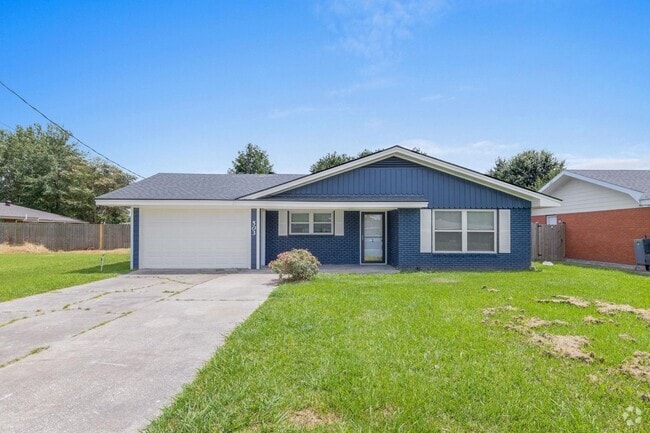 Building Photo - 503 Hickok St Rental