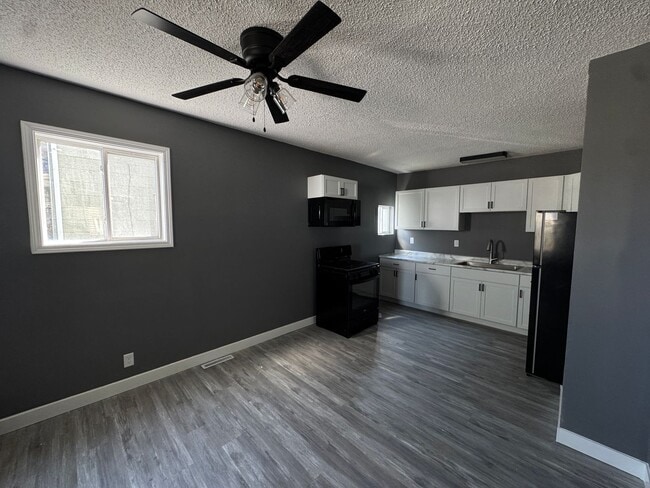 Photo - Affordable Spacious Home for your Family!