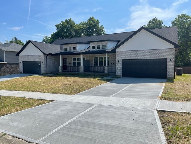 Building Photo - 94 Timber Hill Dr