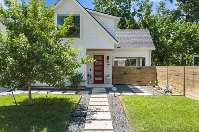 Photo - 1129 Henninger St Unit B