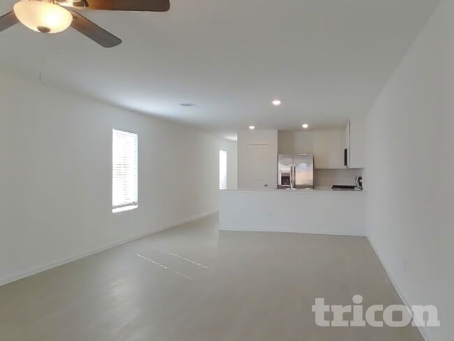 Photo - 1734 Serenity Moon Dr