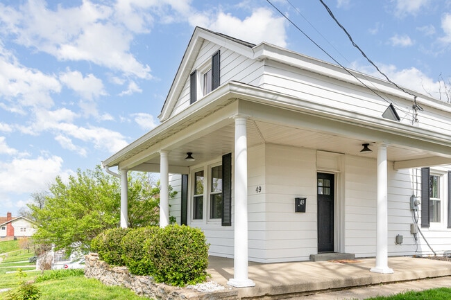 Photo - 49 Southview Ave