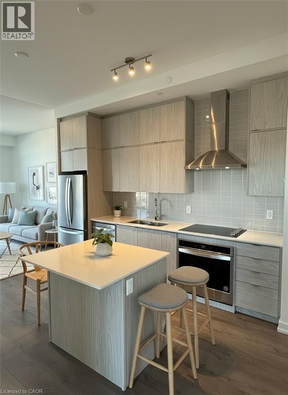 Photo - 55 Duke St W Unité 2403