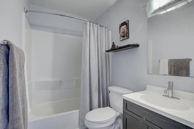 Photo - 5260 NE 6th Ave Unit 17D