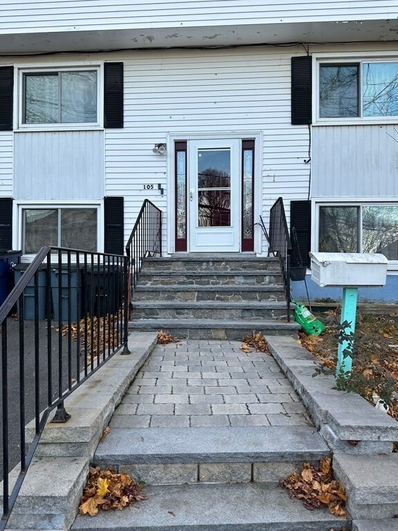 Photo - 105 Metropolitan Ave Apartments Unit 3