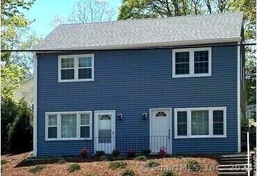 Building Photo - 22 E Hills Dr Rental