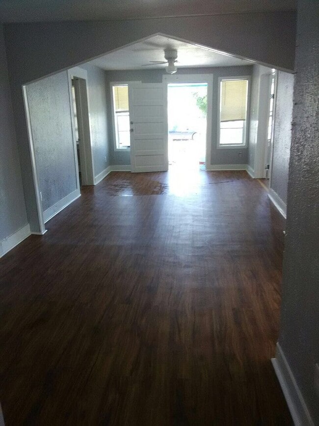 Photo - 3114 Avenue M 1/2 Apartment