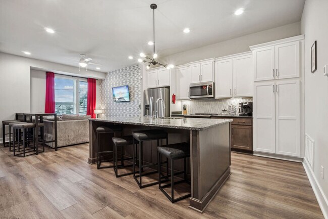 Photo - 2135 24th Ave N Unit ID1387453P