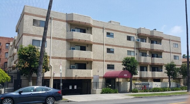 432 S Normandie Ave - 432 S Normandie Ave Apartments