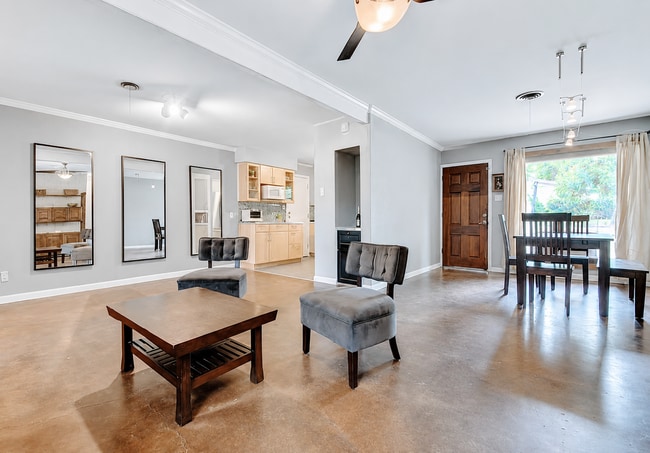 Photo - Barton View A
