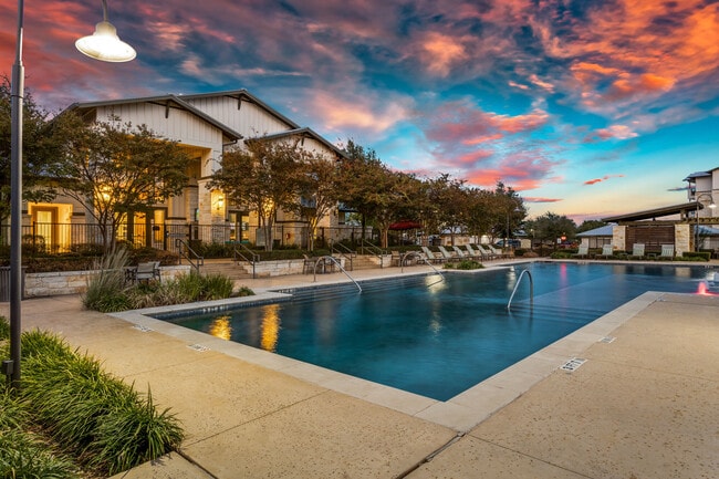 Building Photo - Landmark Conservancy