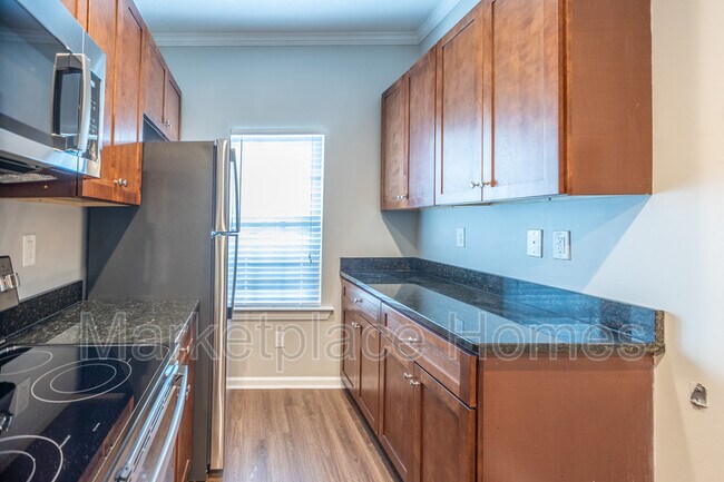 Photo - 220 Adderman Dr