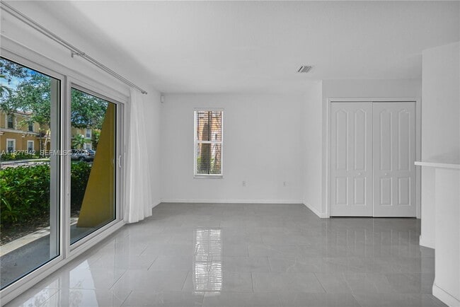 Photo - 12832 SW 30th St