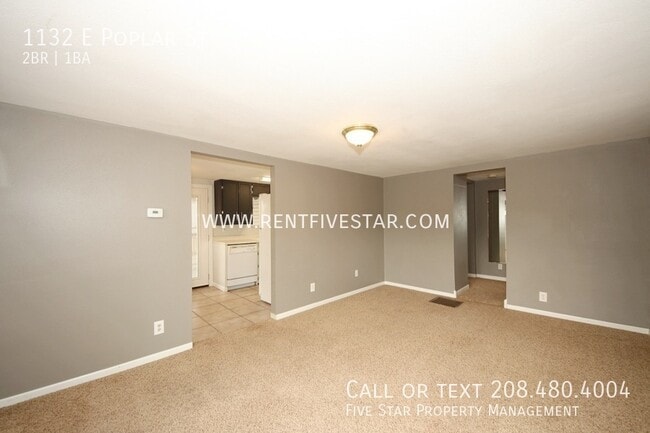 Photo - 1132 E Poplar St