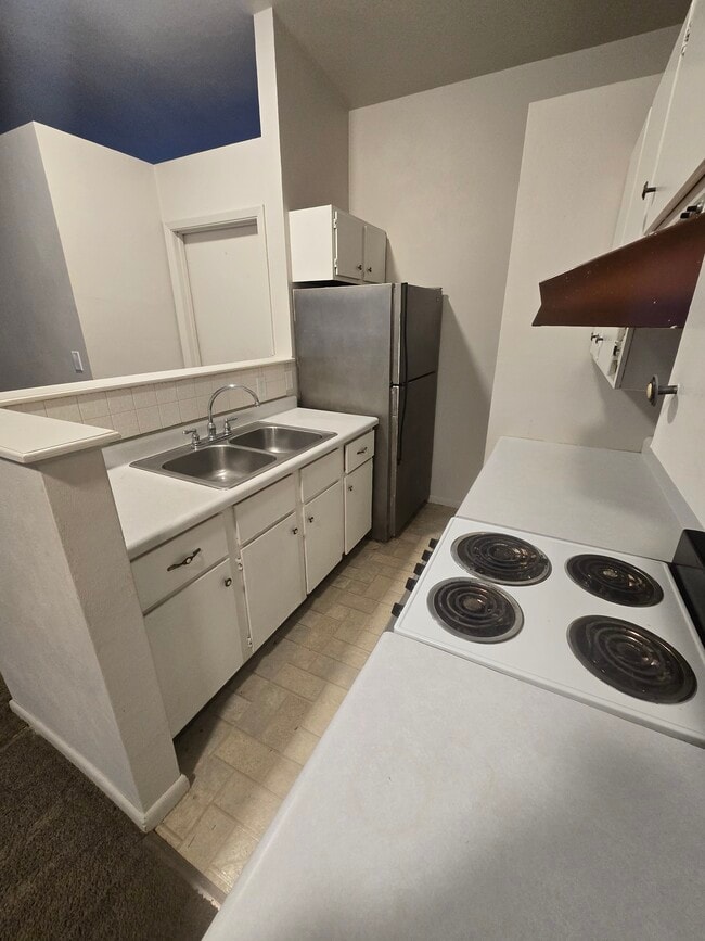 Photo - Lincoln unit 808