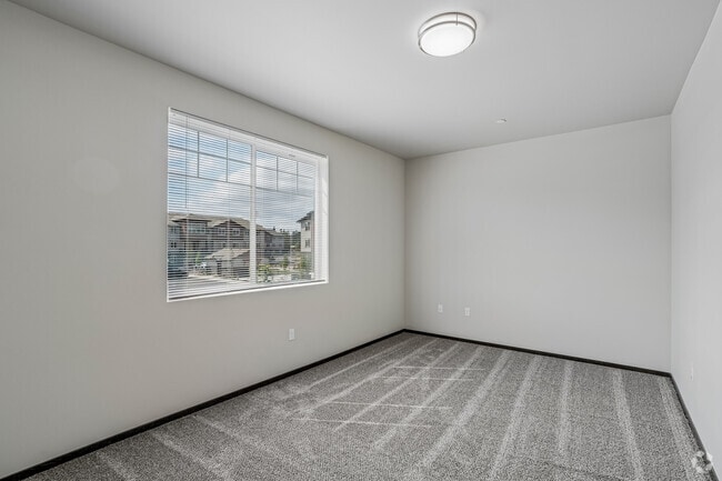 2BR, 2BA W/Den - 1,071SF - Primary Bedroom