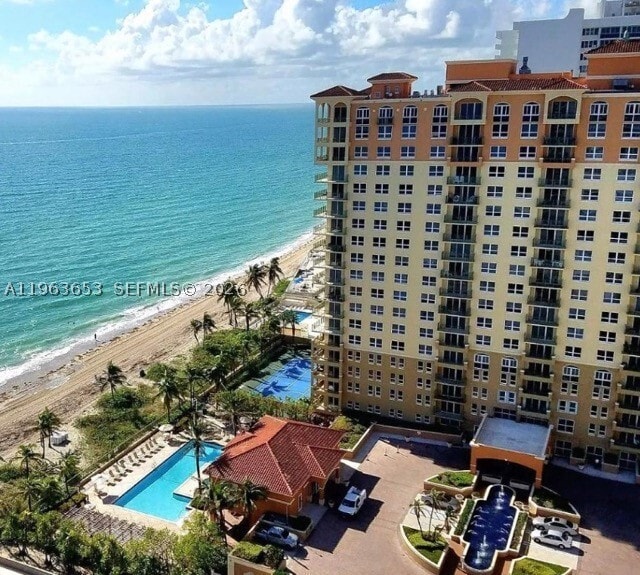Building Photo - 2080 S Ocean Dr Unit 104