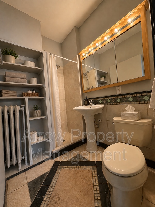 Photo - 1414 C St Unit 5