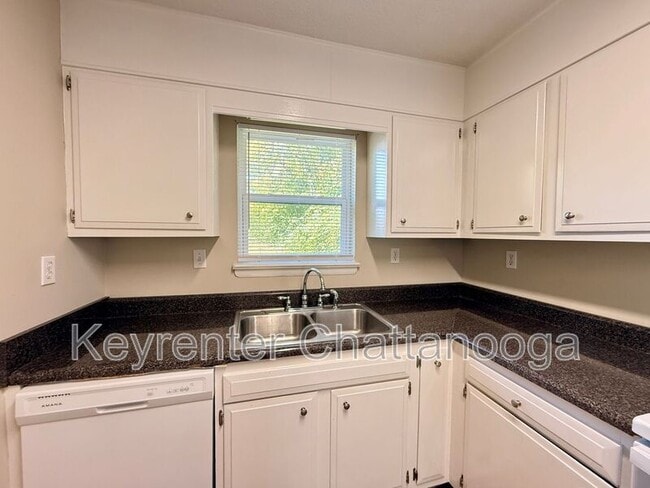 Photo - 918 S Crest Rd Unit A